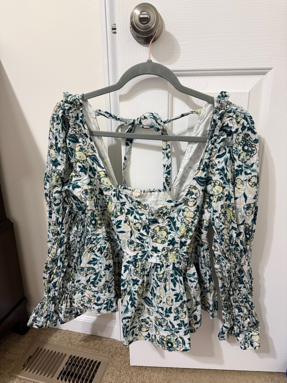 Anthropologie Floral Peasant Blouse in Green and Cream